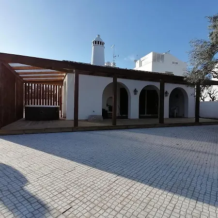 Paredinhas House - Holiday Semesterbostad *